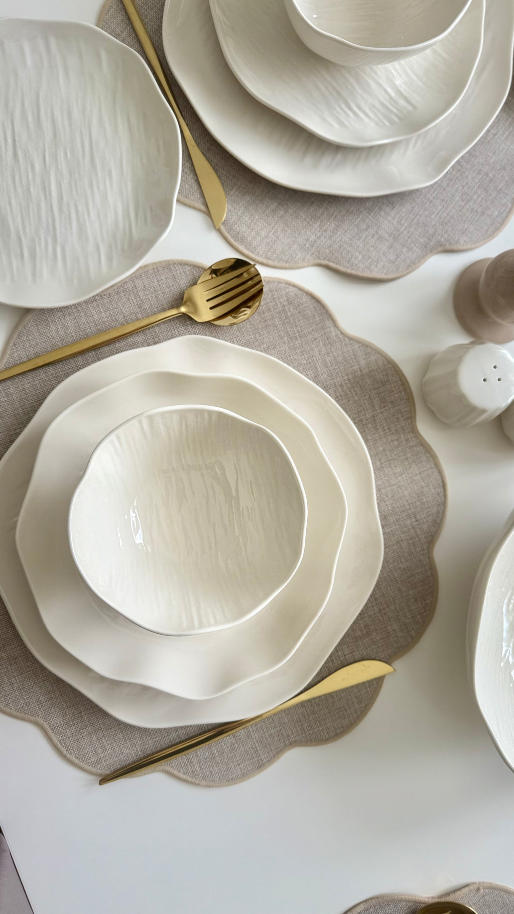 FIORA BEIGE